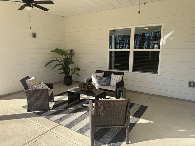 277 Blackberry Court, Pendergrass, GA 30567