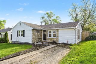 1864 Burrowes Boulevard, Fairborn, OH 45324