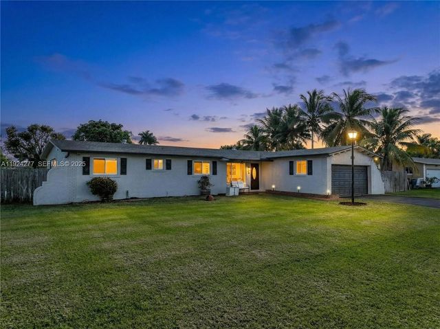 29725 SW 168th Ct, Homestead, FL 33030