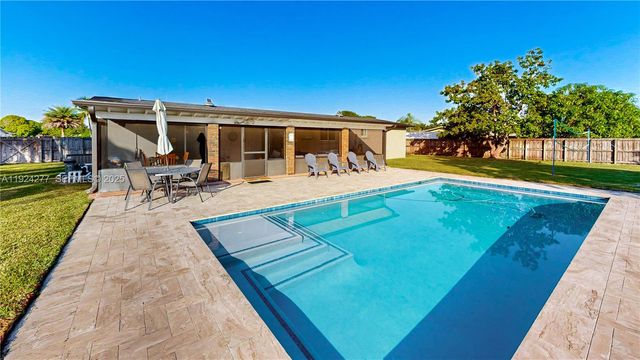 29725 SW 168th Ct, Homestead, FL 33030