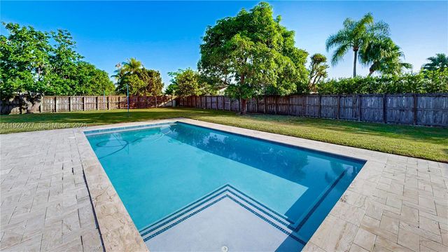 29725 SW 168th Ct, Homestead, FL 33030