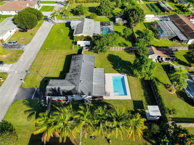 29725 SW 168th Ct, Homestead, FL 33030