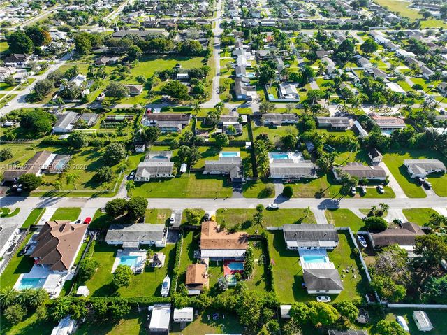 29725 SW 168th Ct, Homestead, FL 33030