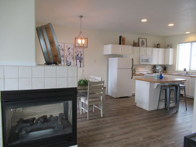 10616 Cormorant Court, Klamath Falls, OR 97601