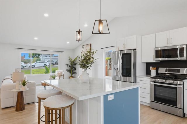 9961 Cleary Street, Santee, CA 92071