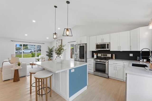 9961 Cleary Street, Santee, CA 92071