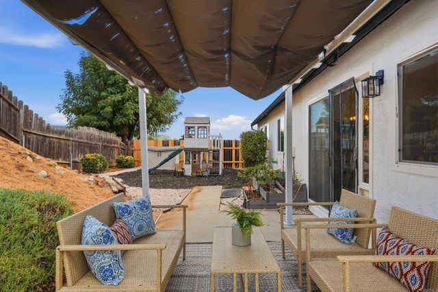 9961 Cleary Street, Santee, CA 92071