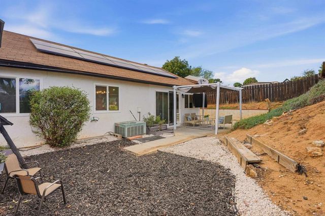 9961 Cleary Street, Santee, CA 92071