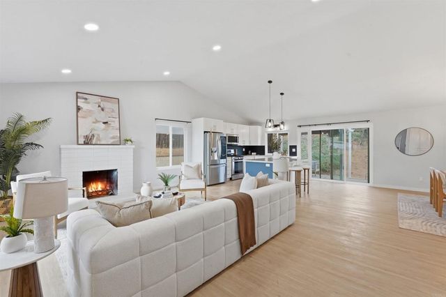 9961 Cleary Street, Santee, CA 92071