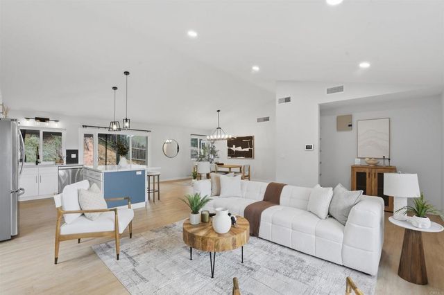 9961 Cleary Street, Santee, CA 92071