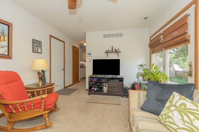 5635 Oak Ridge Drive, Evansville, IN 47711