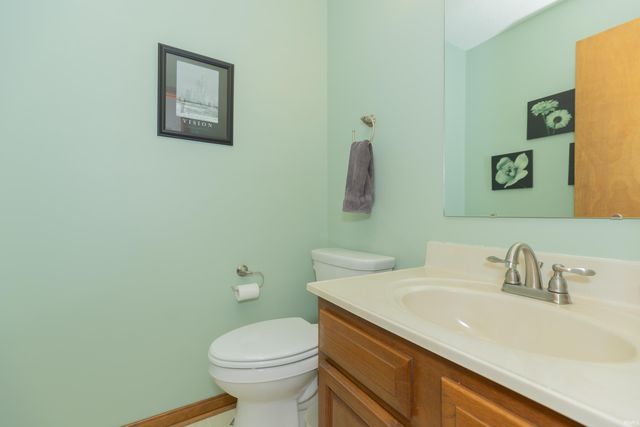 5635 Oak Ridge Drive, Evansville, IN 47711