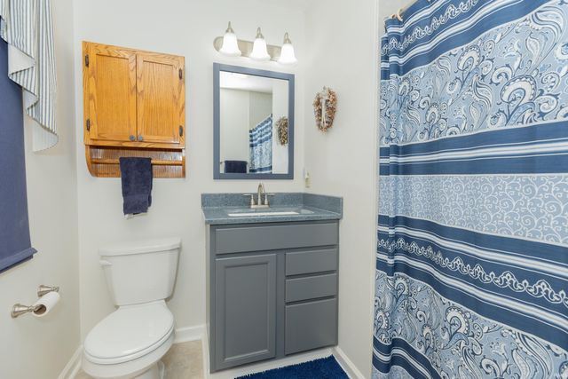 5635 Oak Ridge Drive, Evansville, IN 47711