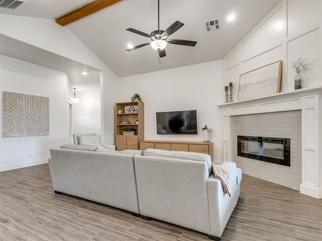 2800 SE 22nd Street, Moore, OK 73160