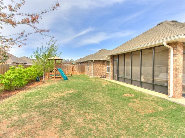 2800 SE 22nd Street, Moore, OK 73160