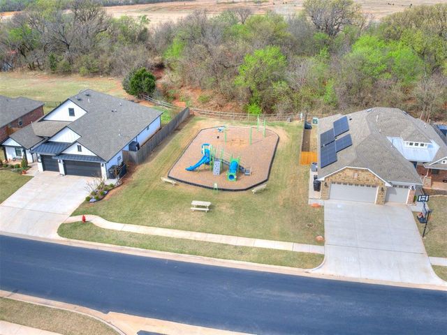 2800 SE 22nd Street, Moore, OK 73160