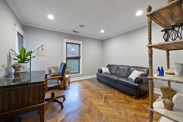 121 N Washington Street 200, Naperville, IL 60540