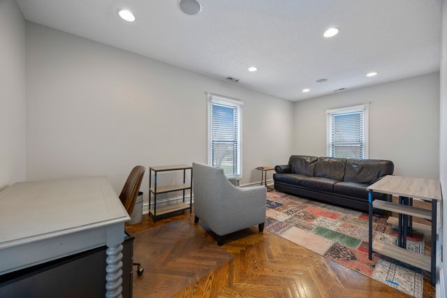 121 N Washington Street 200, Naperville, IL 60540