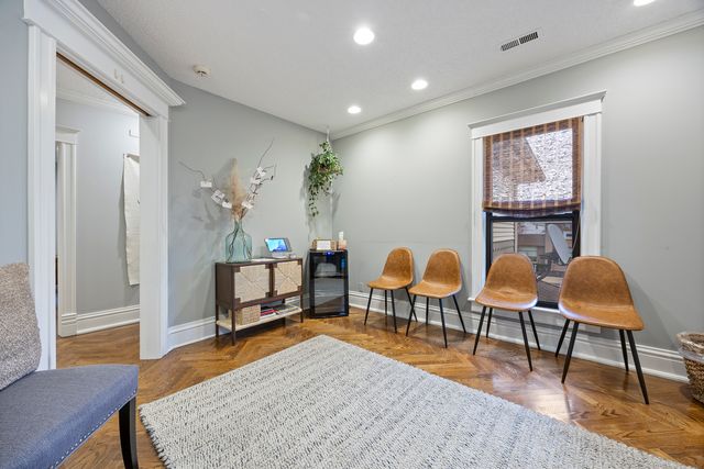 121 N Washington Street 200, Naperville, IL 60540