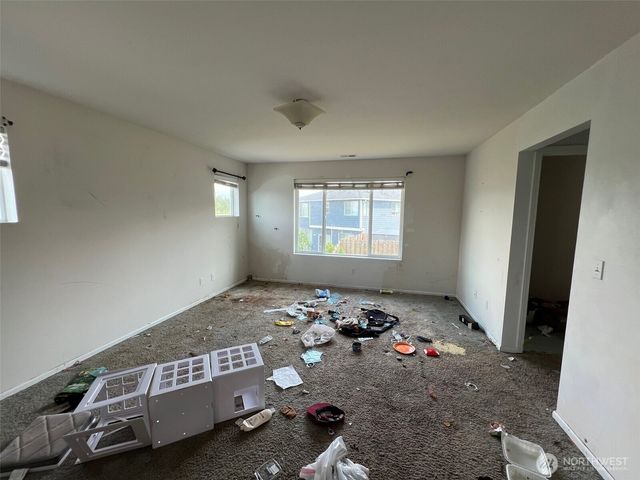 19519 19th Avenue Ct E, Spanaway, WA 98387