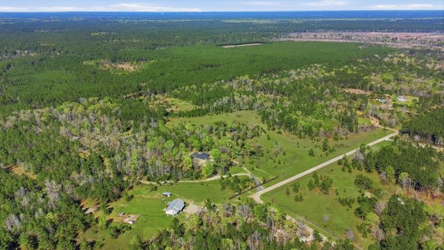 401 Big Buck Drive, Cleveland, TX 77328