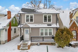 16864 Santa Rosa Drive, Detroit, MI 48221