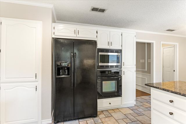 6105 Belvidere Circle, Granbury, TX 76049
