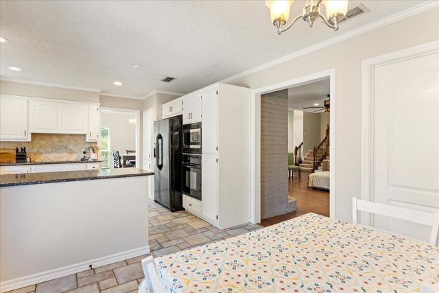 6105 Belvidere Circle, Granbury, TX 76049