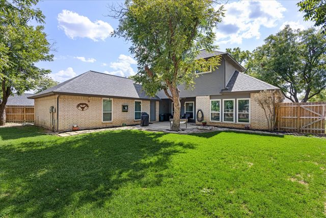 6105 Belvidere Circle, Granbury, TX 76049