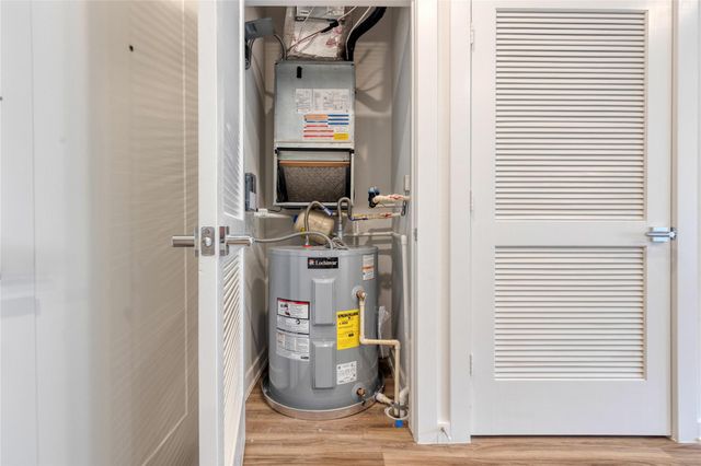 4802 S Congress Ave 217, Austin, TX 78745