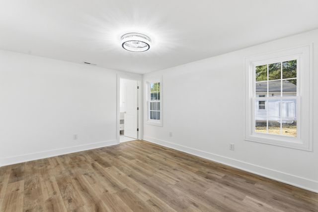 1260 Robin Road Road, Mount Pleasant, SC 29464