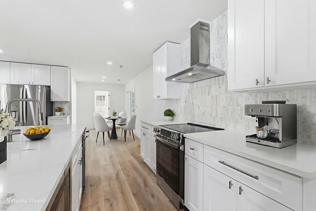 1260 Robin Road Road, Mount Pleasant, SC 29464