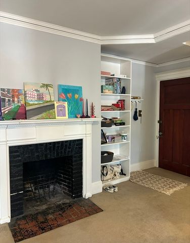 1572 Massachusetts Avenue 32, Cambridge, MA 02138