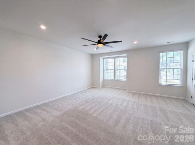 2037 Autumn Cyprus Avenue, Gastonia, NC 28054