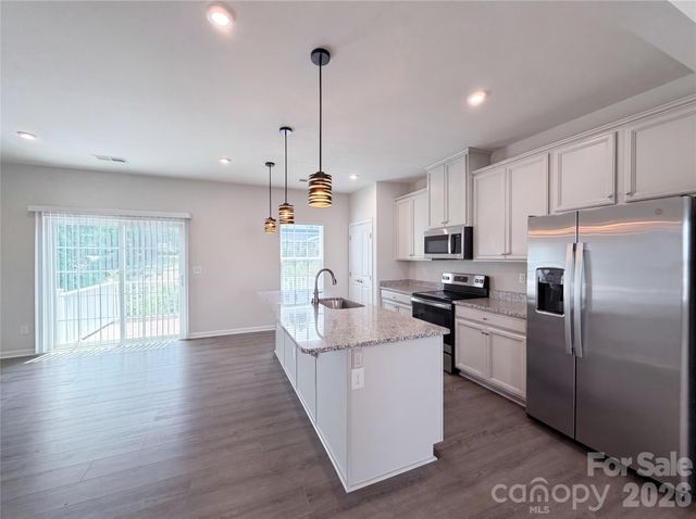 2037 Autumn Cyprus Avenue, Gastonia, NC 28054