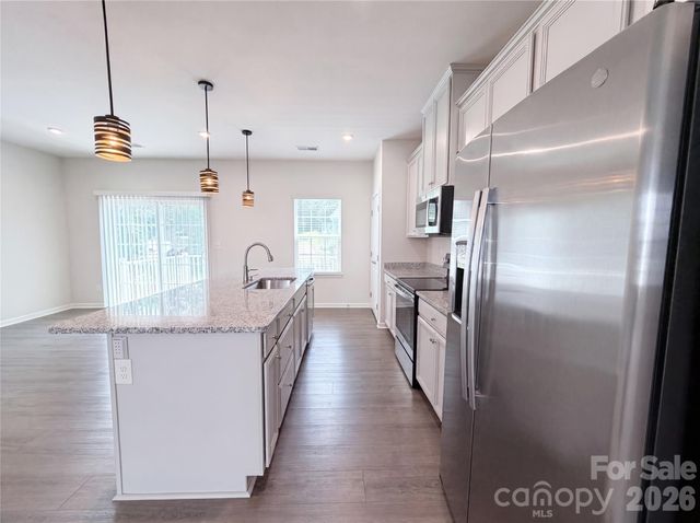 2037 Autumn Cyprus Avenue, Gastonia, NC 28054