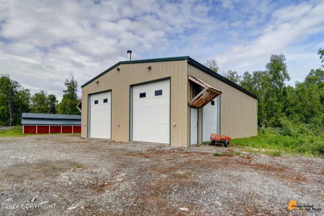 38019 S Parks Highway, & 37935, Talkeetna, AK 99676