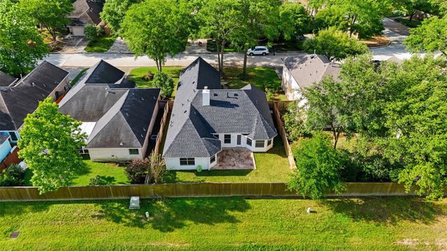 1811 Ridgeway Trail, Kingwood, TX 77339
