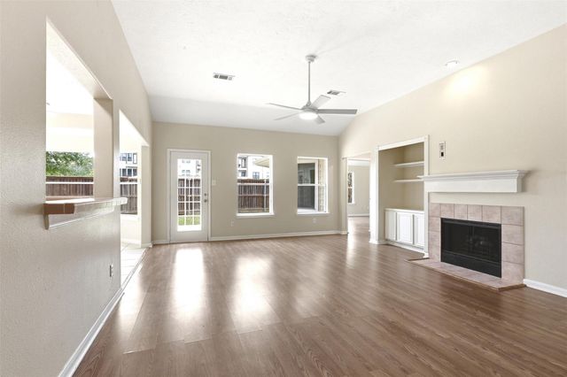 1811 Ridgeway Trail, Kingwood, TX 77339