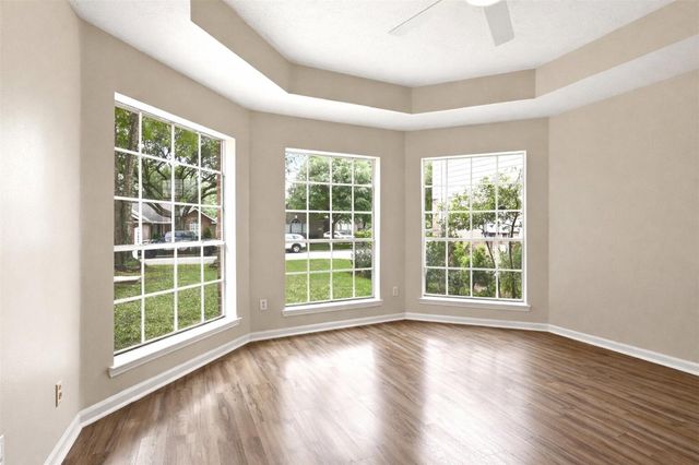1811 Ridgeway Trail, Kingwood, TX 77339