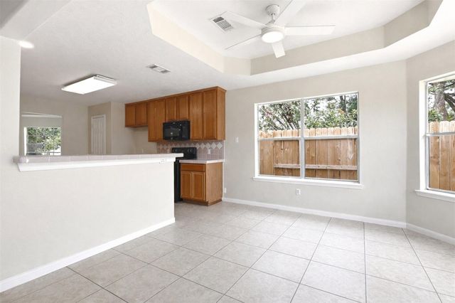 1811 Ridgeway Trail, Kingwood, TX 77339