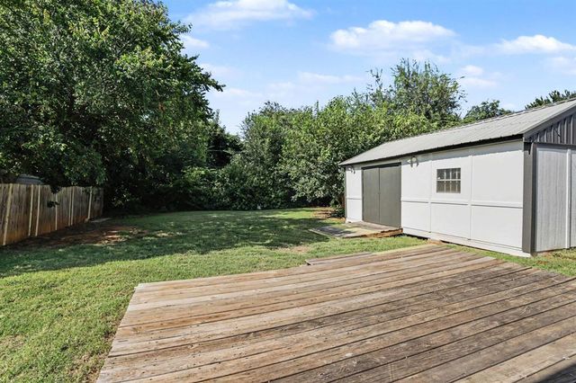605 Lions Park Place, Oklahoma City, OK 73110