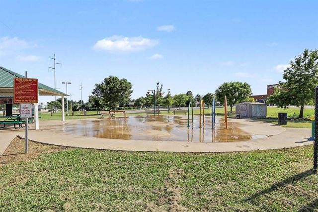 605 Lions Park Place, Oklahoma City, OK 73110