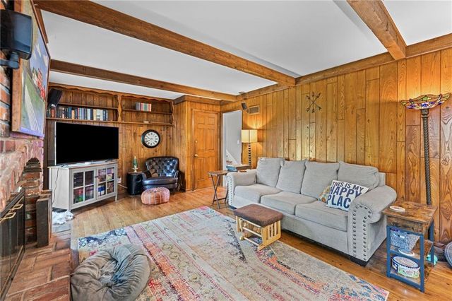 9108 W 106th Street, Overland Park, KS 66212