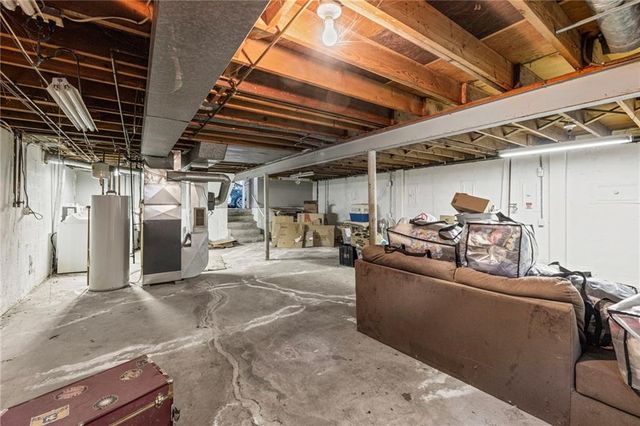 9108 W 106th Street, Overland Park, KS 66212
