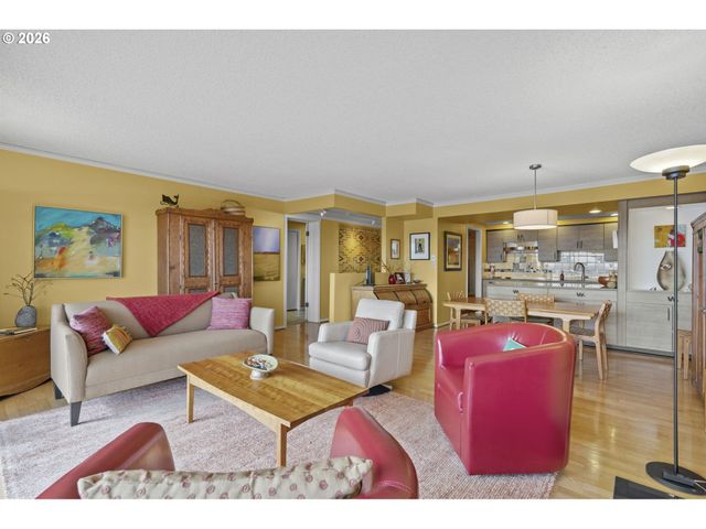 2221 Sw 1ST Ave 1124, Portland, OR 97201