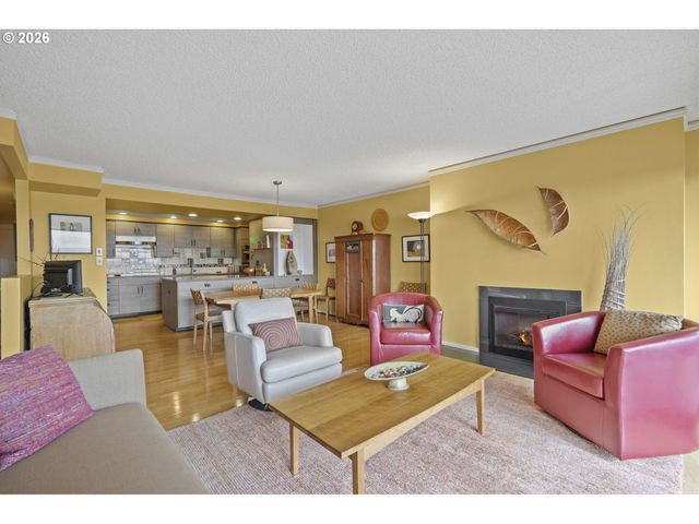 2221 Sw 1ST Ave 1124, Portland, OR 97201