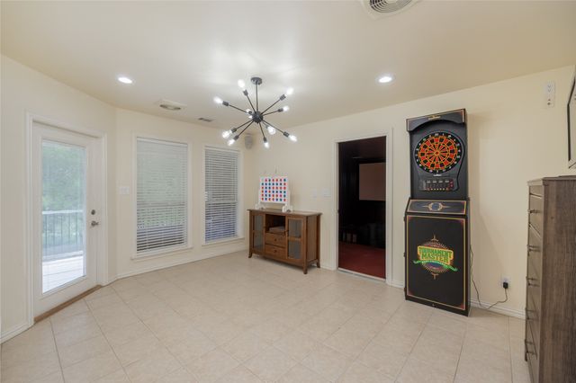 135 Kirkpatrick Road, Ennis, TX 75119
