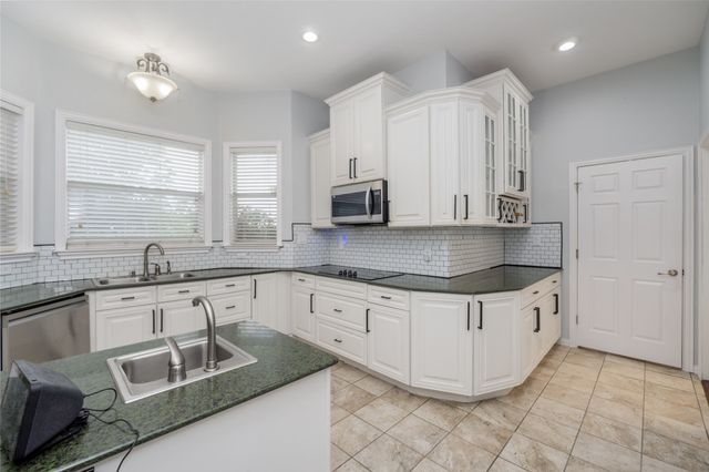 135 Kirkpatrick Road, Ennis, TX 75119