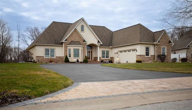 27 Bellaqua Estates Court, Chili, NY 14624